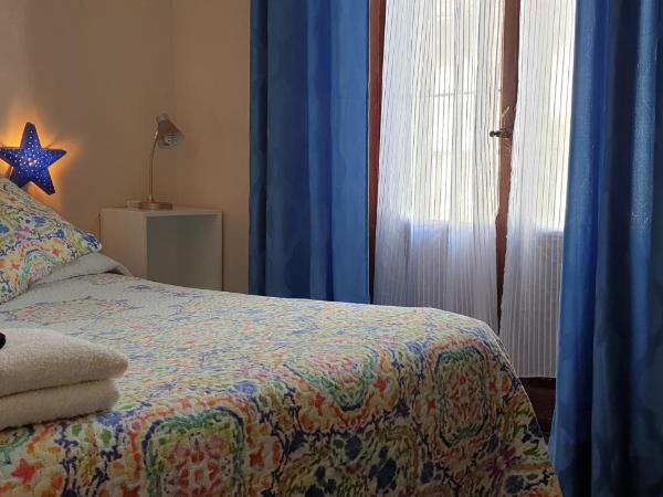 Casa de Huespedes Dolce Vita : photo 6 de la chambre chambre double avec salle de bains commune