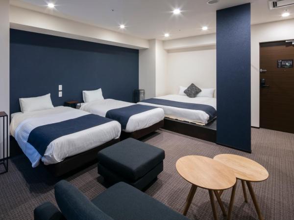 Randor Hotel Sapporo Suites : photo 5 de la chambre suite lit queen-size avec baignoire spa