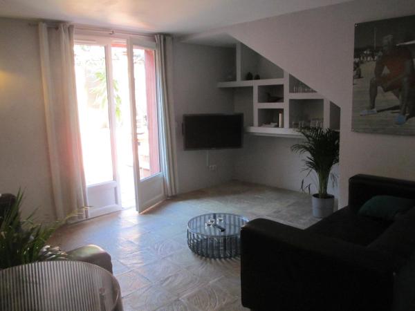 Villa Cote d'Asoet : photo 4 de la chambre appartement supérieur (4 adultes)