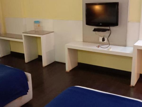 Hotel Jaya International : photo 4 de la chambre chambre double deluxe avec balcon