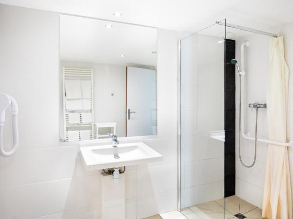 SOWELL RESIDENCES Pierre Blanche : photo 10 de la chambre appartement 1 chambre (4 adultes)