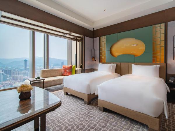 Park Hyatt Shenzhen : photo 3 de la chambre chambre lits jumeaux - vue sur ville