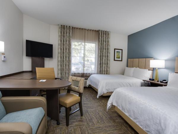 Candlewood Suites Fort Lauderdale Airport-Cruise, an IHG Hotel : photo 4 de la chambre suite double avec 2 lits doubles - non-fumeurs