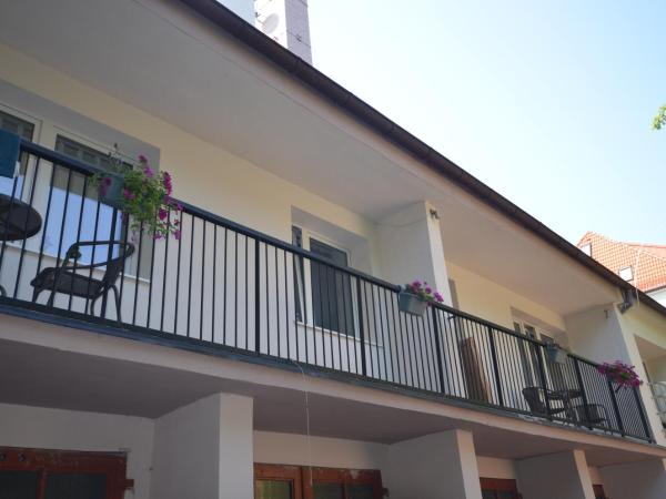 Blue Sail Sopot Apartments : photo 8 de la chambre suite junior avec balcon