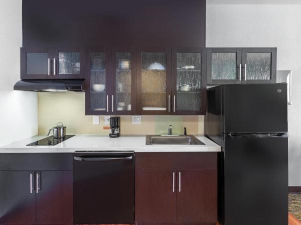 Candlewood Suites Houston - Spring, an IHG Hotel : photo 3 de la chambre studio lit queen-size 