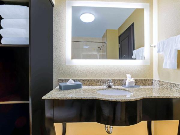 La Quinta by Wyndham Denver Gateway Park : photo 5 de la chambre chambre lit king-size deluxe