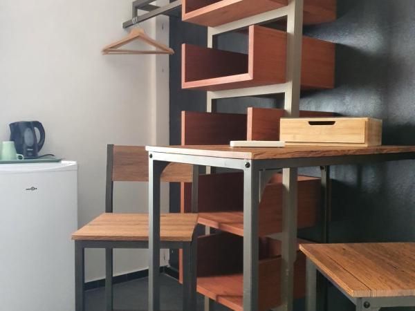 K.N.C.1601 : photo 2 de la chambre chambre double avec salle de bains privative