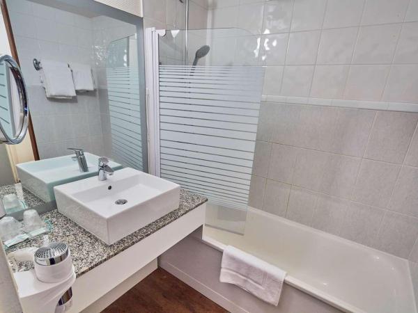 Kyriad Prestige Beaune le Panorama : photo 6 de la chambre chambre double supérieure