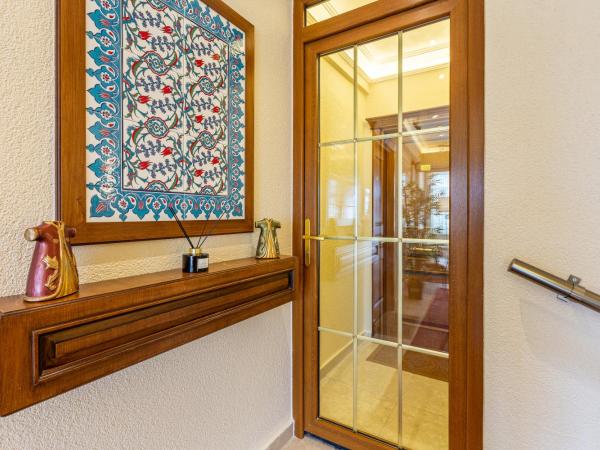 Best Point Hotel-Old City Sultanahmet : photo 6 de la chambre chambre double supérieure avec hammam - annexe - 20 m2