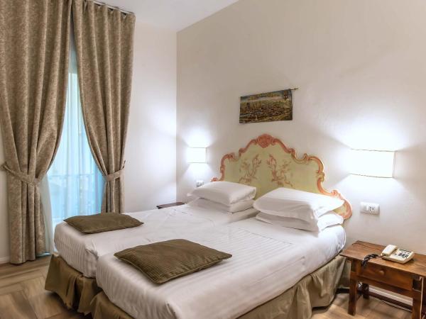Hotel Machiavelli Palace : photo 5 de la chambre chambre double ou lits jumeaux supérieure