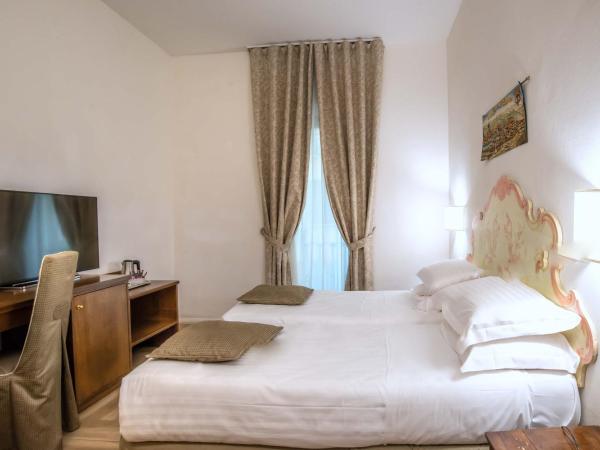 Hotel Machiavelli Palace : photo 4 de la chambre chambre double ou lits jumeaux supérieure