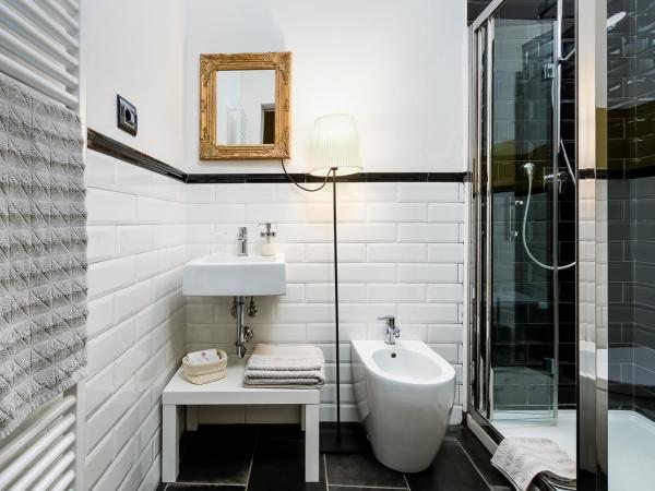 Mars41 B&B : photo 7 de la chambre chambre double avec salle de bains privative