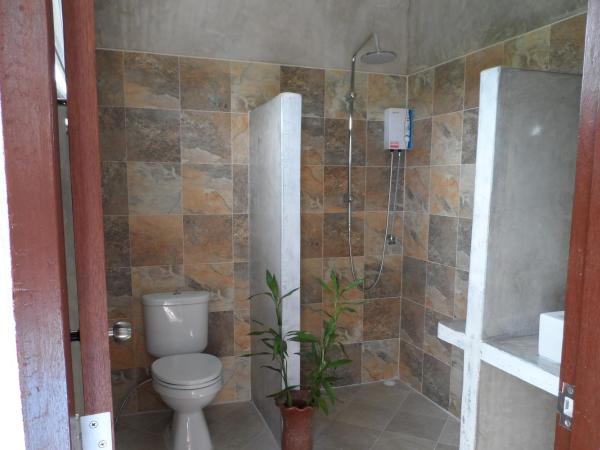 Baan Sabaaidee - Adult Friendly : photo 9 de la chambre chambre double confort avec balcon