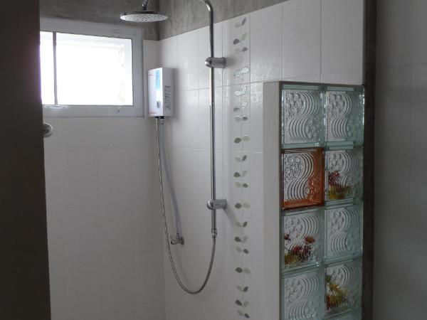 Baan Sabaaidee - Adult Friendly : photo 9 de la chambre studio avec terrasse