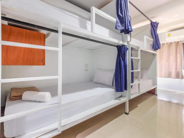 The Little Nest Phuket : photo 3 de la chambre lit dans dortoir mixte de 6 lits