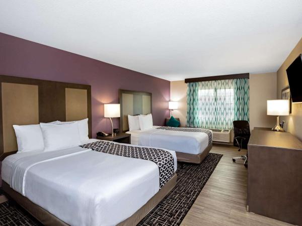 La Quinta Inn & Suites by Wyndham Las Vegas Nellis : photo 1 de la chambre chambre avec 2 lits queen-size - adaptée aux personnes à mobilité réduite/malentendantes - non-fumeurs