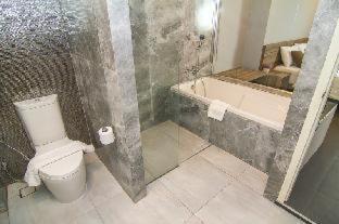 Cross Vibe Chiang Mai Decem Nimman Hotel - formerly X2 Vibe Chiang Mai Decem - SHA Extra Plus : photo 2 de la chambre room #146831953