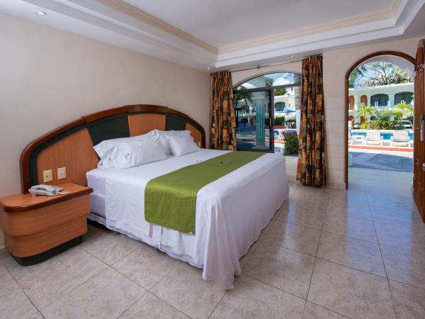 Hotel Costa Azul : photo 4 de la chambre chambre double avec grand lit