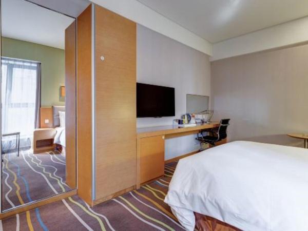 Holiday Inn Express Xi'an High-Tech Zone, an IHG Hotel : photo 4 de la chambre chambre standard lit queen-size