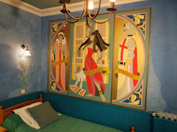 Hotel de Nesle : photo 4 de la chambre chambre lits jumeaux avec toilettes communes