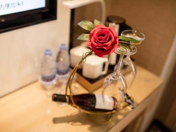 Lavande Hotels·Shenzhen North Railway Station Bantian Metro Station : photo 1 de la chambre business suite room