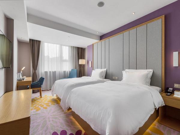Lavande Hotels·Guangzhou Fangcun Jiaokou Metro Station : photo 5 de la chambre chambre lits jumeaux de luxe