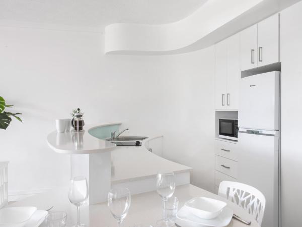 BreakFree Royal Harbour : photo 2 de la chambre appartement 1 chambre - vue sur jardin