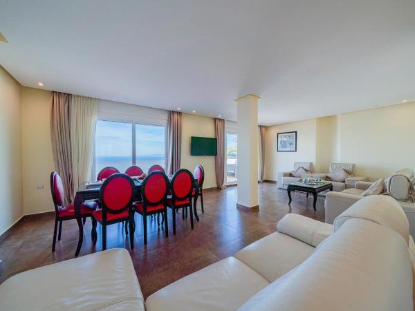 Mnar Castle : photo 8 de la chambre appartement 4 chambres avec vue sur mer