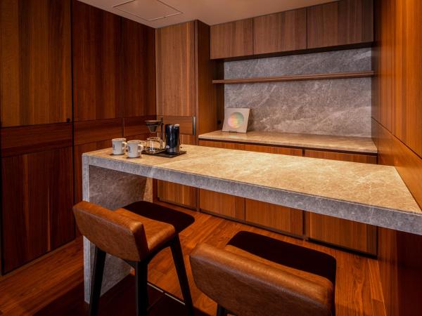 THE BASICS FUKUOKA : photo 5 de la chambre twin suite with club lounge access (story) - non-smoking