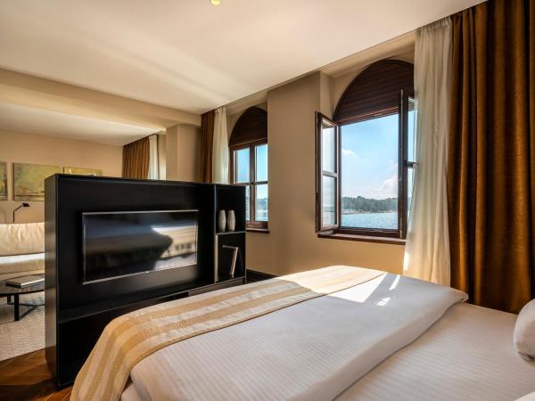 Valamar Riviera Hotel & Residence : photo 3 de la chambre suite for 2+1 seaview - villa giulietta