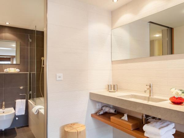 Hotel Allalin Saas-Fee : photo 7 de la chambre chambre double supérieure