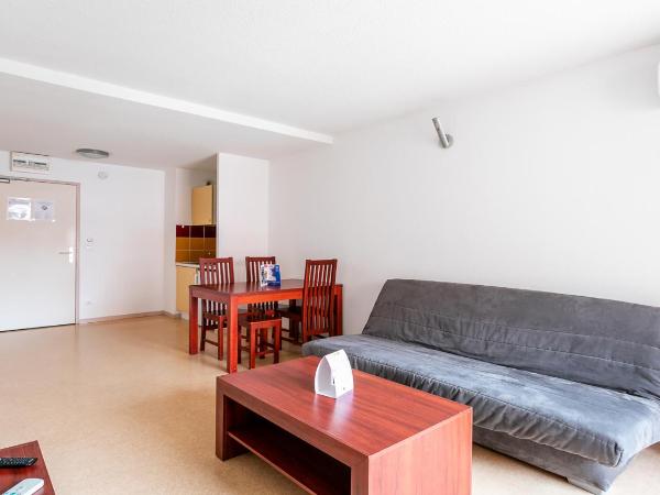 Vacancéole - Résidence Le Saint Clair : photo 2 de la chambre studio duplex (4 adultes) avec climatisation 