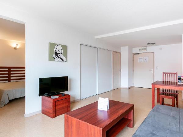 Vacancéole - Résidence Le Saint Clair : photo 3 de la chambre studio duplex (4 adultes) avec climatisation 