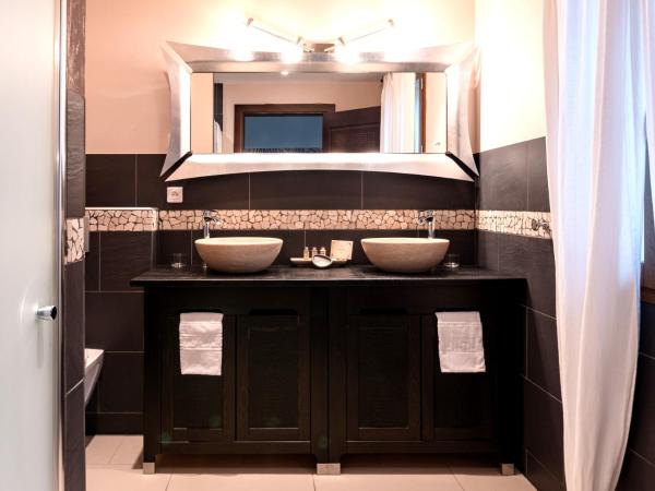 Maison Prestige Saint Tropez by Roberto Geissini : photo 10 de la chambre chambre standard