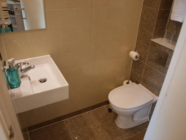 Simply Rooms & Suites : photo 5 de la chambre chambre double classique