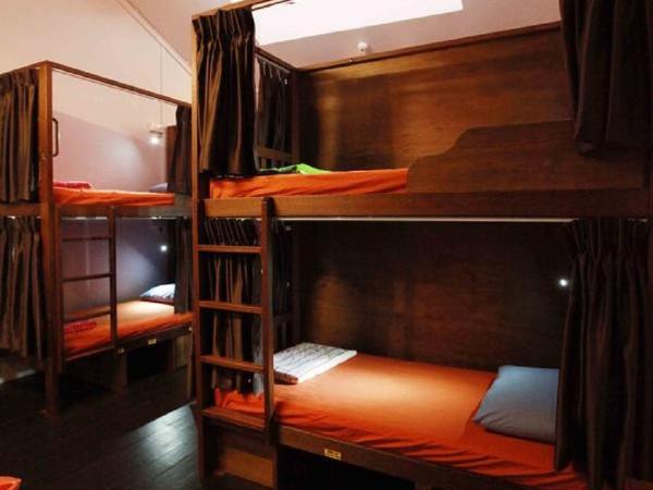 K Space Inn 569 : photo 3 de la chambre bed in 8-bed dormitory (mixed, no windows)