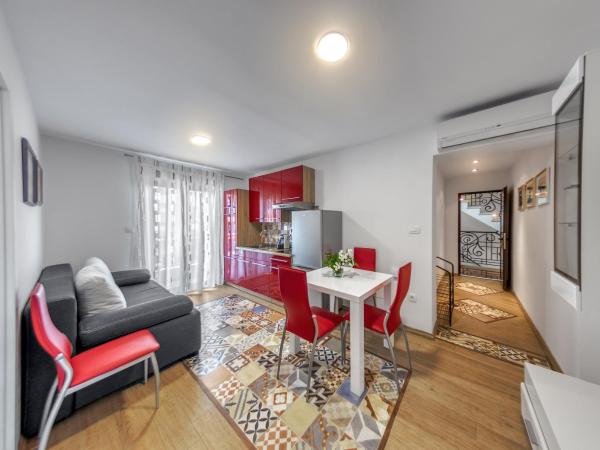 Guesthouse Residence Major : photo 6 de la chambre appartement deluxe