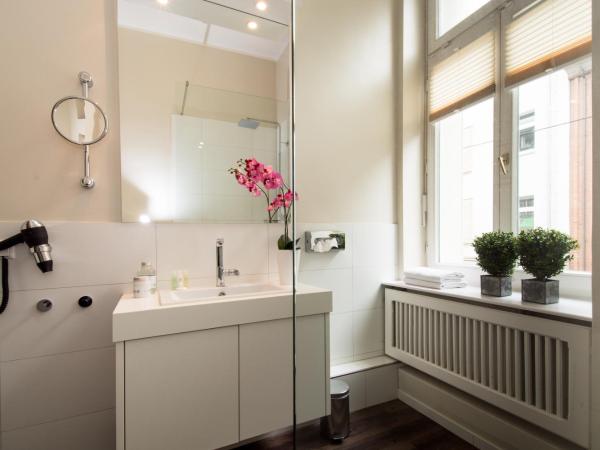 Living am Carlsplatz : photo 5 de la chambre chambre double