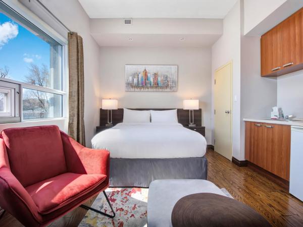 The Willowdale Hotel Toronto North York : photo 2 de la chambre suite deluxe