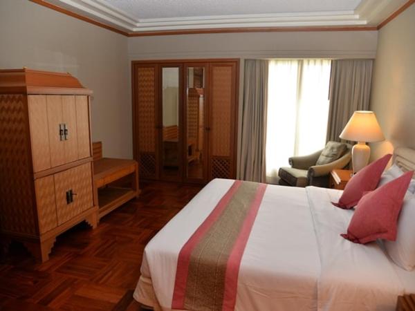 Rama Gardens Hotel Bangkok : photo 3 de la chambre suite junior