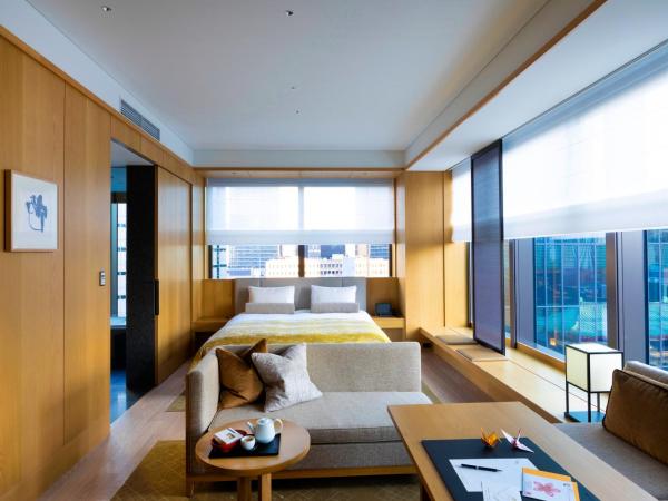 The Okura Tokyo : photo 1 de la chambre [patrimoine] suite junior double d'angle - accès au salon club