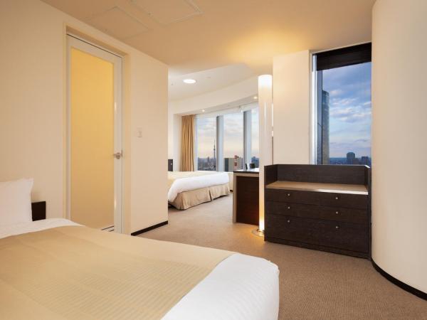 Park Hotel Tokyo : photo 5 de la chambre chambre triple deluxe avec 1 lit king-size et 1 canapé-lit - non-fumeurs - au-dessus du 27ème Étage