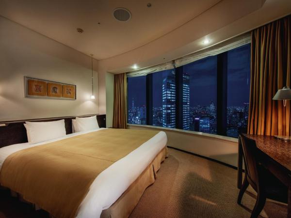 Park Hotel Tokyo : photo 6 de la chambre chambre triple deluxe avec 1 lit king-size et 1 canapé-lit - non-fumeurs - au-dessus du 27ème Étage