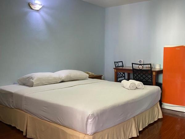 City Residence : photo 3 de la chambre studio