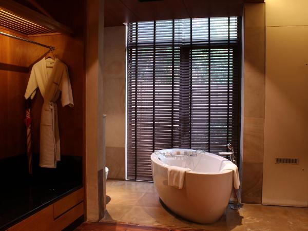 The Gateway Resort Damdama Lake : photo 5 de la chambre suite gateway