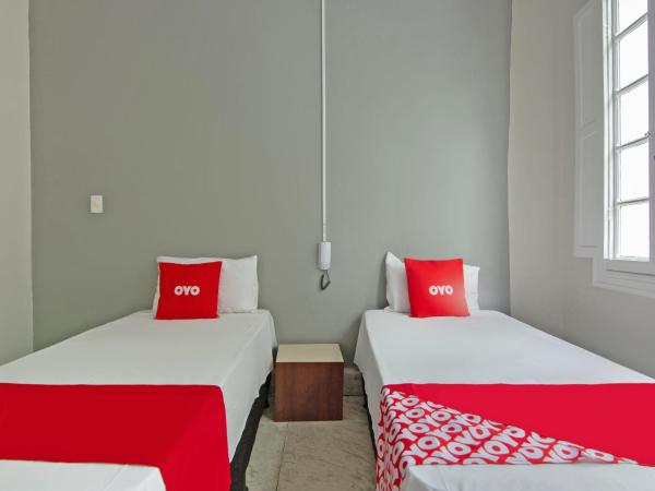 OYO Hotel Castro Alves, São Paulo : photo 10 de la chambre chambre lits jumeaux standard