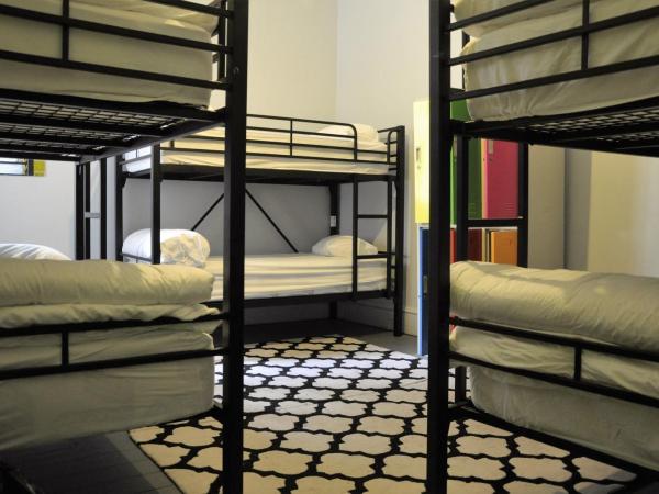 Backpackers Imperial Hotel : photo 3 de la chambre lit dans dortoir pour femmes de 6 lits