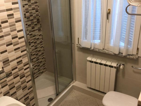 Hotel Di Stefano : photo 4 de la chambre chambre quadruple