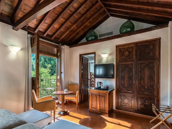 Hotel Casa Morisca : photo 1 de la chambre chambre double ou lits jumeaux exécutive - vue latérale sur alhambra