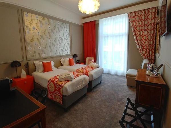 Grand Hotel Bellevue - Grand Place : photo 8 de la chambre chambre lits jumeaux supérieure